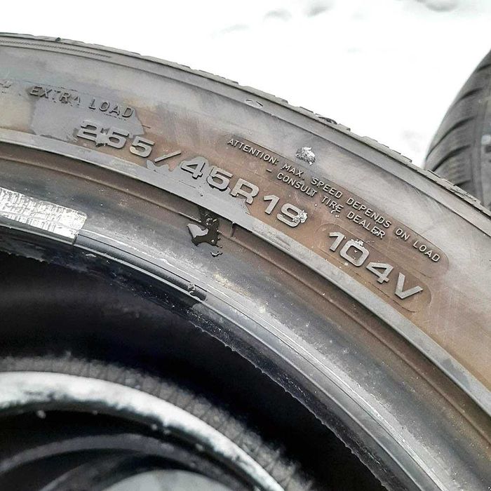 255/45 R19 Goodyear UltraGrip б/у шини 2шт * 2601035