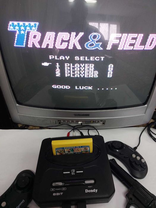 Денді повний комплект відмінний стан з іграми, ігрова приставка dendy.