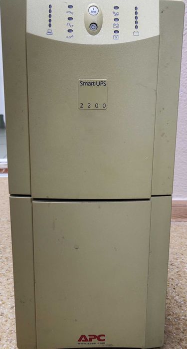 АКЦІЯ! Зарядна станція APC Smart UPS 2200VA для квартири / офісу / будинку