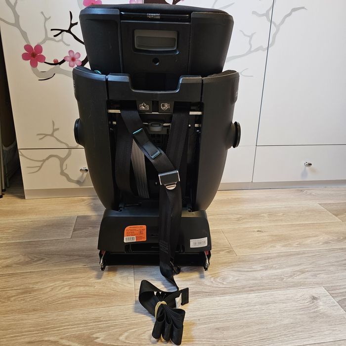 Автокрісло britax romer advansafix