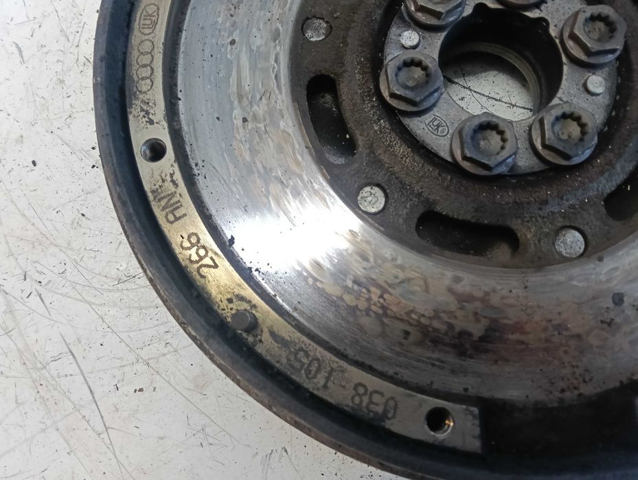 Sprzęgło 1.9 tdi 130km AWX A6 c5 Passat b5 A4 b6 Koło Dwumasowe KPL