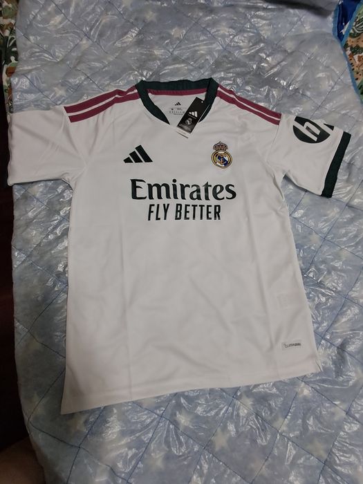Camisolas da  nova época  do real madrid e Barcelona