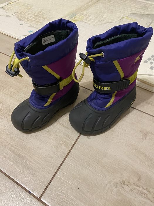 Дитячі sorel чоботи зимові