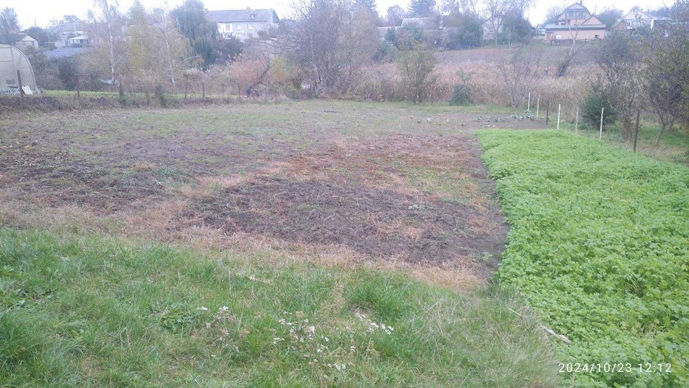 Земельный участок