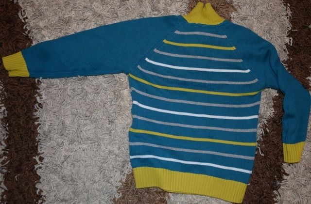 Sweter 5 10 15 dla chłopca rozm. 122