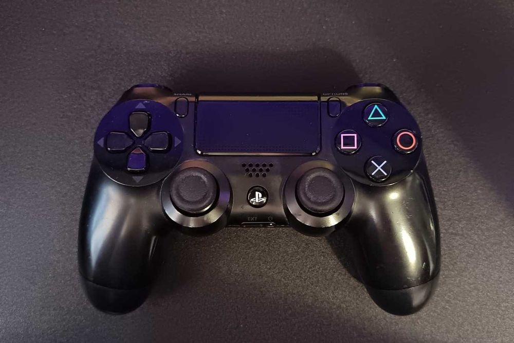 Comando Original PS4 - Preto
