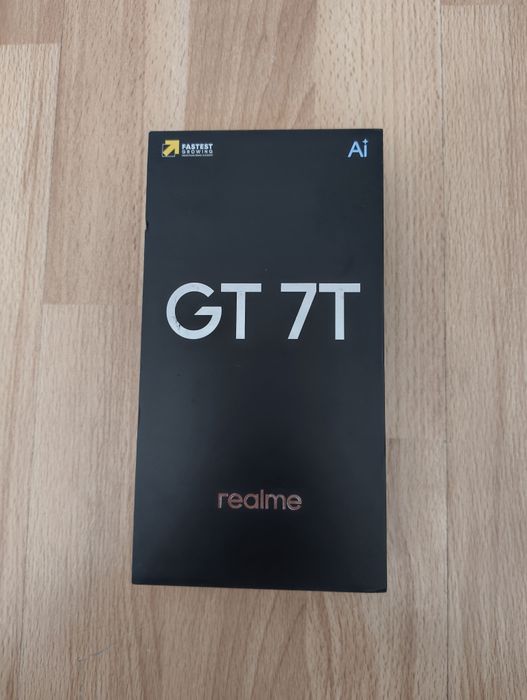 Смартфон realme GT 7T 12/512GB IceSense Blue