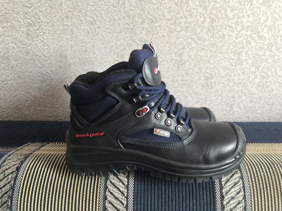 Робоче взуття Sixton Peak, по устілці 24-24,5 см