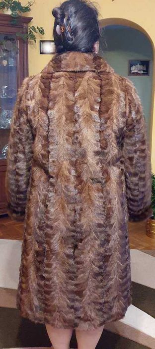 Futro z norek brązowe stan bardzo dobry rozm. L