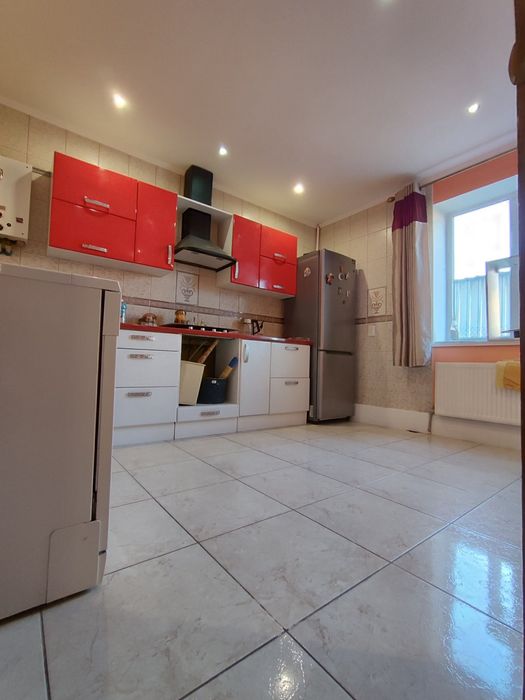 Продаж будинку, р-н Озерна балка