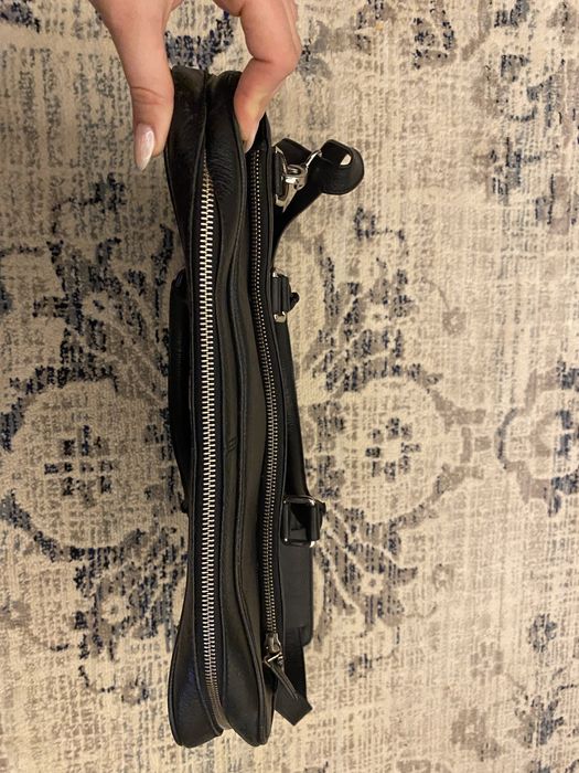 Сумка для ноутбука з натуральної шкіри John Henric Gian