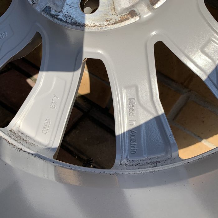 Диски 5x112 R17 80A 601 025J Audi Q5 SQ5 2018-2019рік 7J ET34 Dia66.6