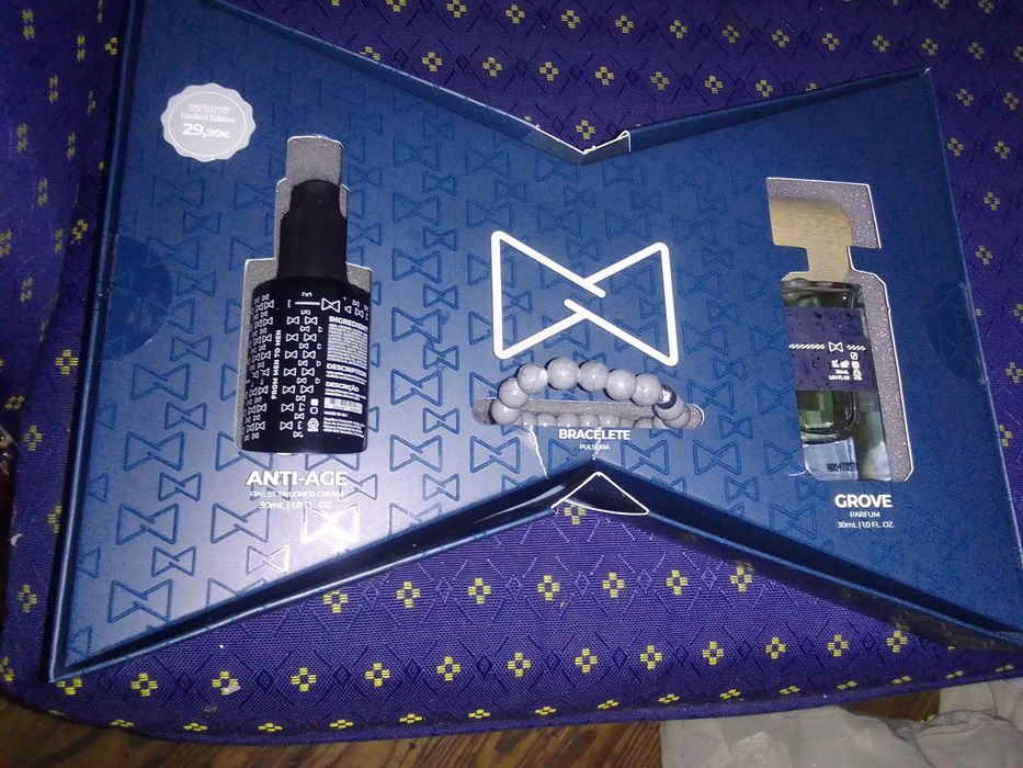 Vendo perfume para homens indratante perfume e porcaria ingrivel