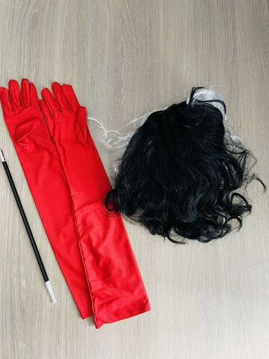 Cruella de mon zestaw peruka włosy rękawiczki cygaretka