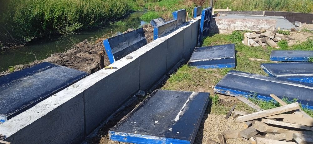 Огорожа,паркан,опорна стіна,бетони,бригада, фундамент під будівництво,фундаменті блоки