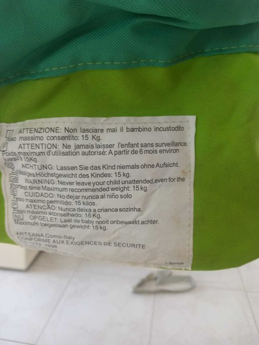 Cadeirinha  da Chicco para sentar à mesa