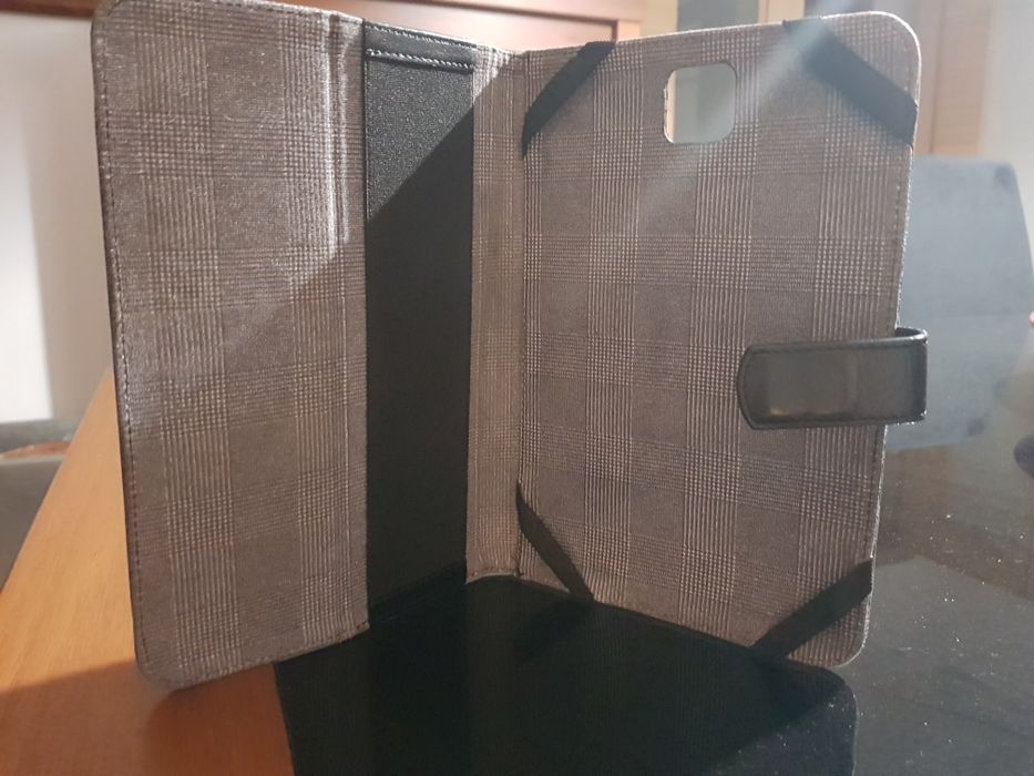 Capa para Tablet de 8''64738283281793120