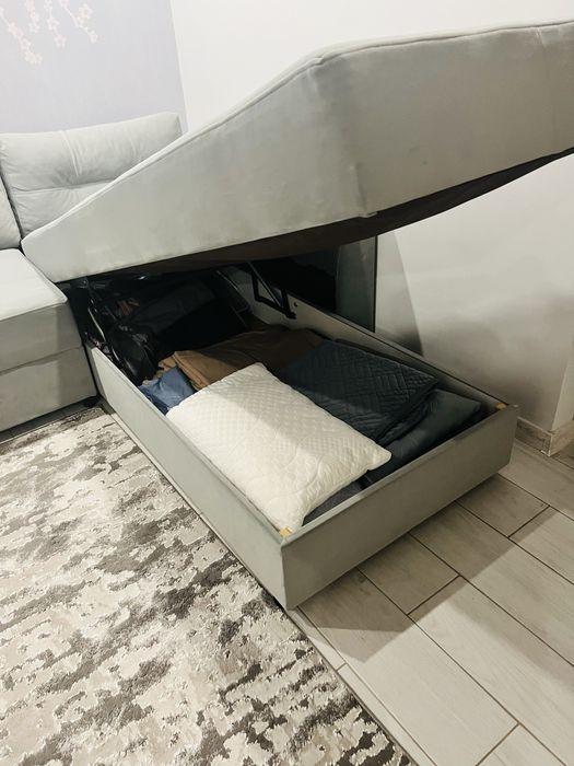 Продам прекрасний кутовий диван