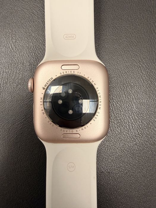 Apple Watch Series 11 42mm