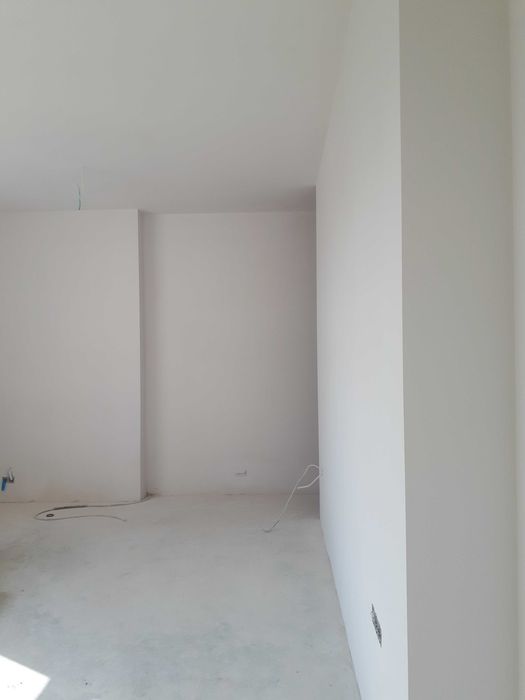 Tynki maszynowe Cementowo-Wapienne, Gipsowe, Gipsowe Twarde.