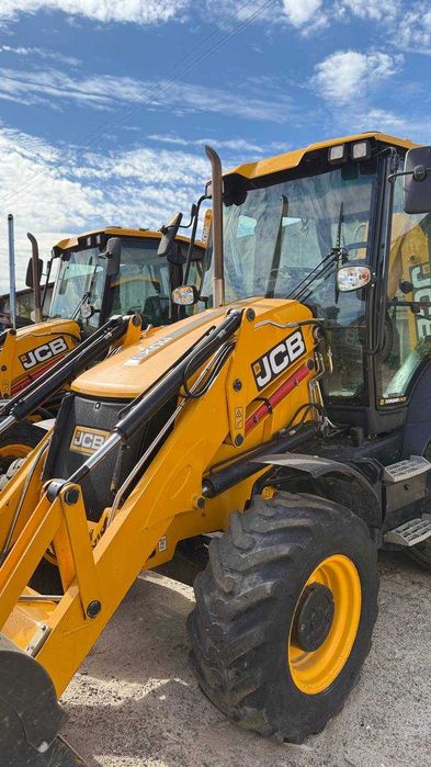 Екскаватор  навантажувач  JCB 3CX (2023р)