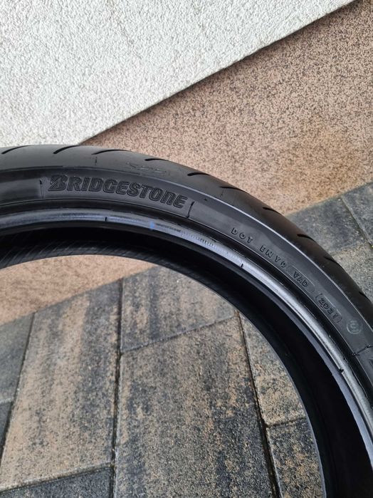Мотошина Bridgestone Battlax Hypersport S22f 120/70 r1732021 рік