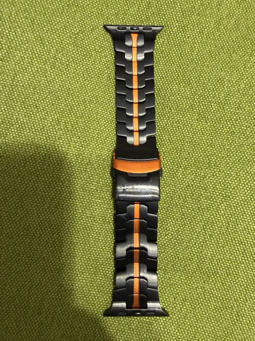 Продам ремінец до годинника Apple Watch Ultra