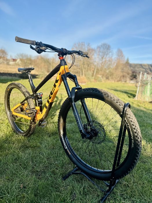 Okazja! TREK Fuel EX 5, 2022r. full, rama L, koła 29, rockshox Recon