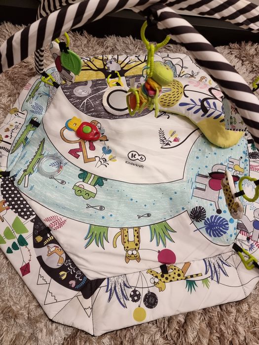 Kinderkraft mata edukacyjna dla dziecka smartplay