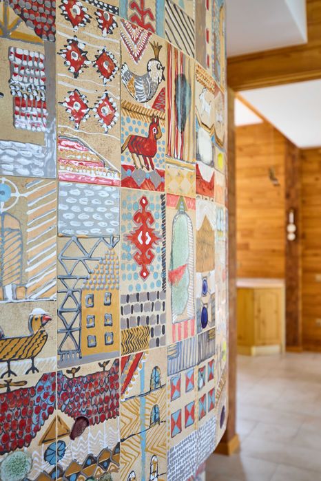 Заміська резиденція в Карпатах. 125м.кв. 26сот. Огороджена, охороняєма