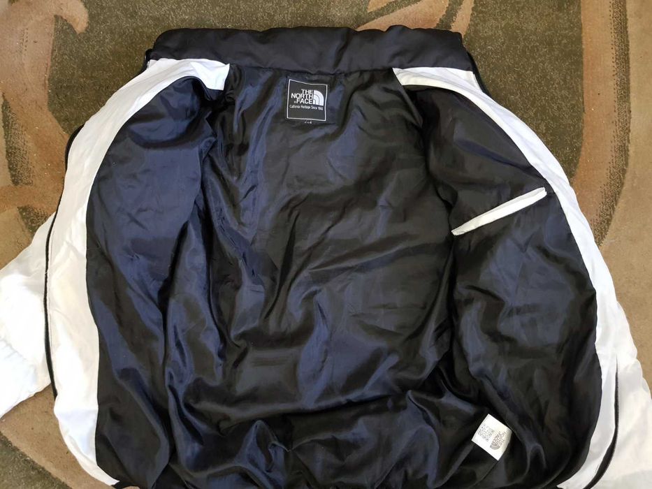 Курточка пуховик north face 48-50