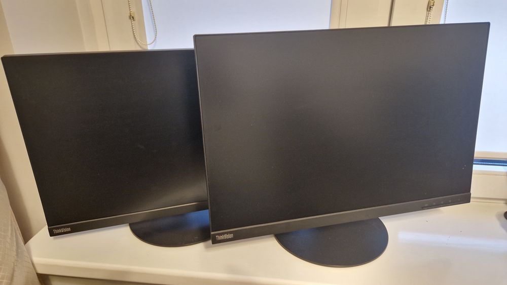 Dwa monitory Lenovo ThinkVision T24d-10, 16:10, 1980x1200, IPS