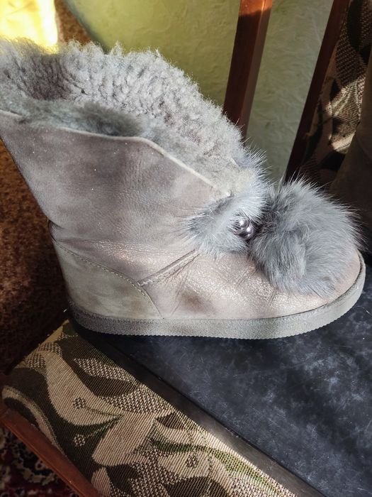 Угги женские из замши