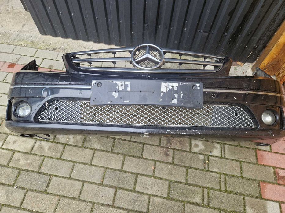 [180] Zderzak przedni Mercedes C Klasa CLC W203  08-11r.