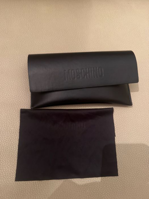 MOSCHINO estilo fashion quadrado