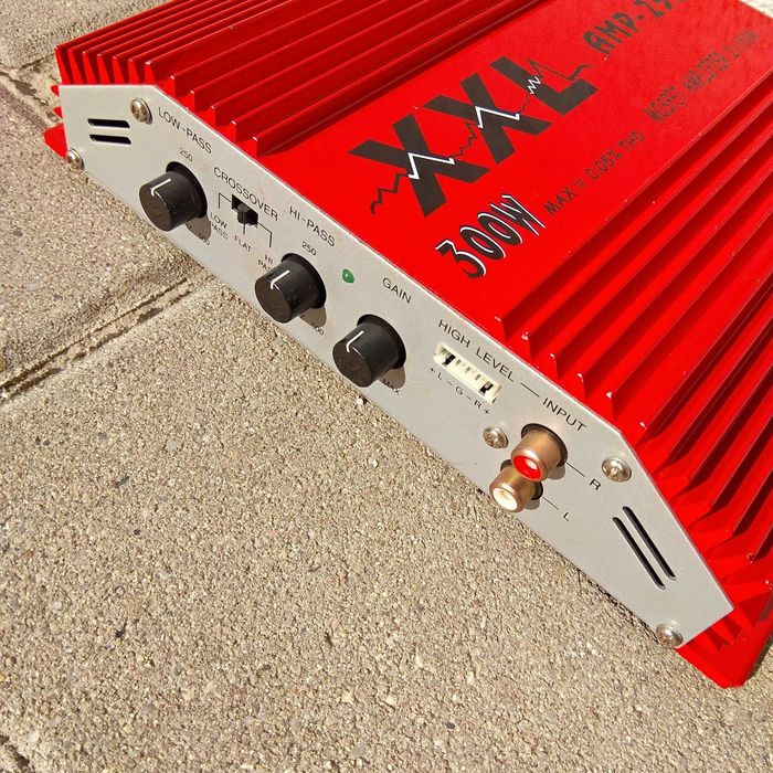 Wzmacniacz car audio XXL AMP-250 300W mosfet