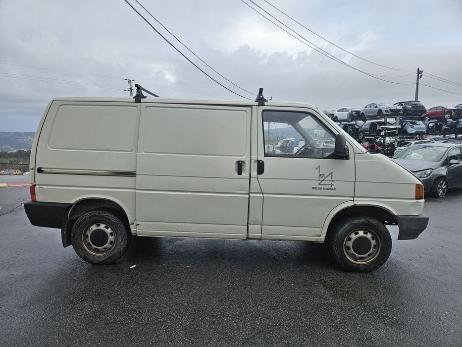 Volkswagen Transporter 2.4D de 1995 para peças