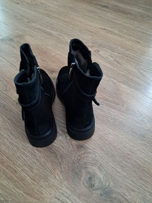 Шкіряне зимове взуття