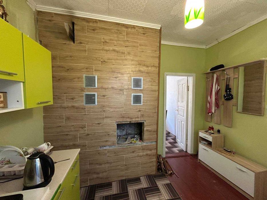 (7) Продаж 2 поверхового будинку в с. Сальник (8813)