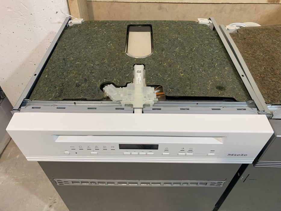 Посудомийна машина Miele G 7205sciXXL