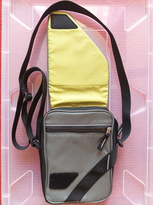 Сумка Deuter Escape II та Сумка для ноутбука D-Lex LX-100P