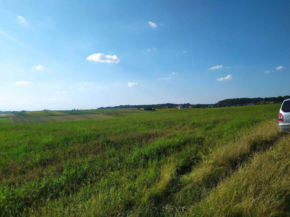 Продам земельну ділянку під будівництво