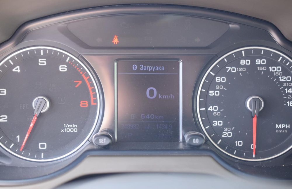 Продам Аudi Q5 3.0 TFSI Quattro S-Line Prestige