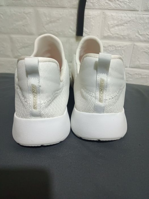 Кросівки skechers