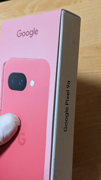 Мобільний телефон Google Pixel 9a 5G -8/128  Peony .Unlocked