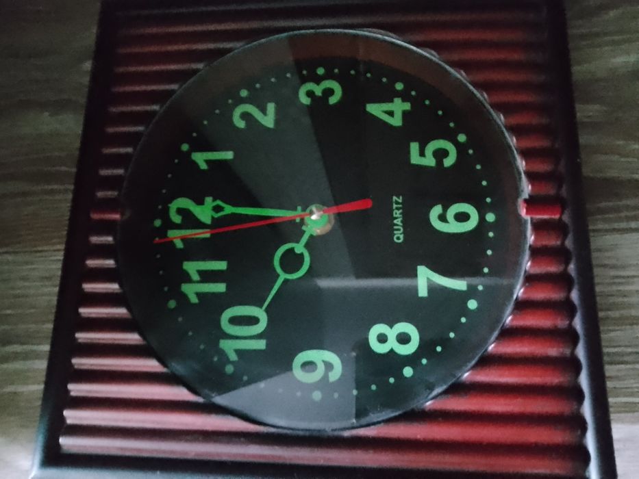 Електроний годинник