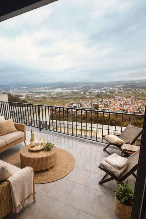 Moradia Moderna T4 com Piscina – a 10 minutos do Aeroporto de Lisboa