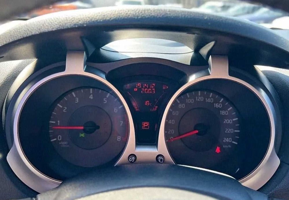 Nissan juke продаю.