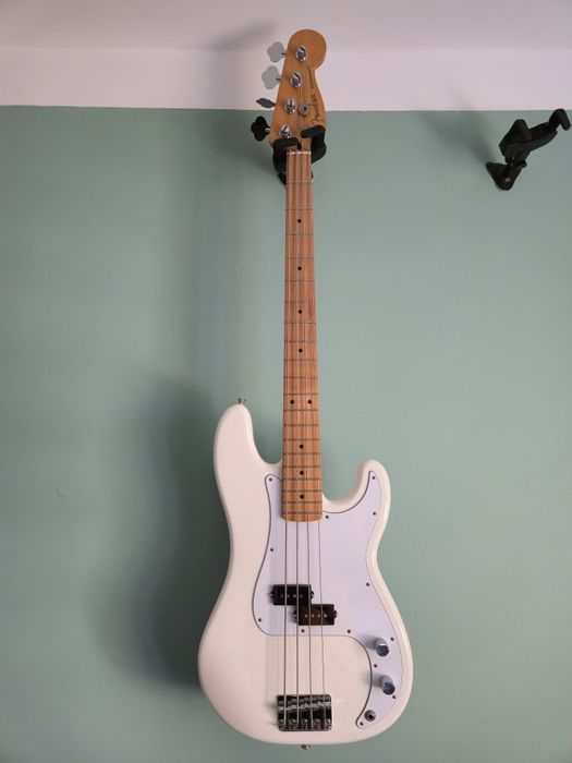 Fender Precison Bass - Gitara Basowa