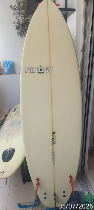 Prancha Surf Trilogy 6'4 shaper Jose fa Fernandes